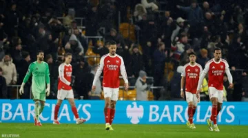 هل تستمر عقدة المختنقون مع أرسنال وتتسبب في ضياع لقب الدوري؟